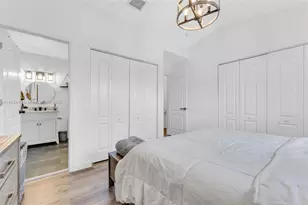 21245 NE 8th Pl, Miami, FL 33179 - Photo 21