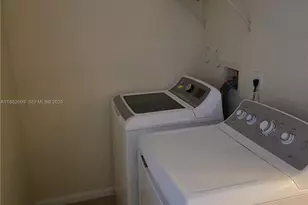 2584 SW 84th Terrace, Miramar, FL 33025 - Photo 9