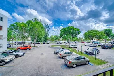 1221 SW 122nd Ave #215, Miami, FL 33184 - Photo 25