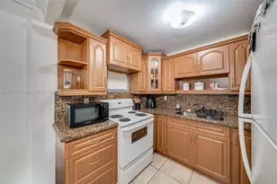 1221 SW 122nd Ave, Miami, FL 33184 - Photo 19