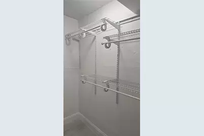 7900 Tatum Waterway Dr #106, Miami Beach, FL 33141 - Photo 13