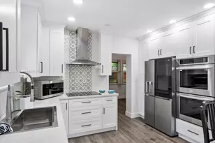 35 SW 50th Ave, Miami, FL 33134 - Photo 5