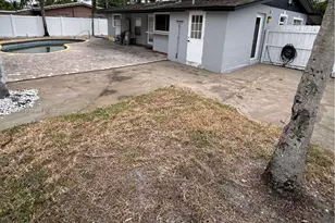 221 NE 24th St, Pompano Beach, FL 33064 - Photo 15