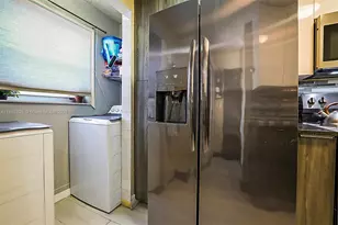 1705 W 57th St, Hialeah, FL 33012 - Photo 13