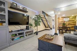 1705 W 57th St, Hialeah, FL 33012 - Photo 5