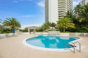 3000 E Island Blvd, Aventura, FL 33160 - Photo 31