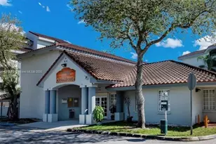 8365 SW 152nd Ave, Miami, FL 33193 - Photo 15