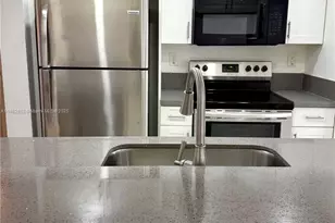 8365 SW 152nd Ave, Miami, FL 33193 - Photo 7