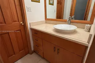 100 Lincoln Rd, Miami Beach, FL 33139 - Photo 11