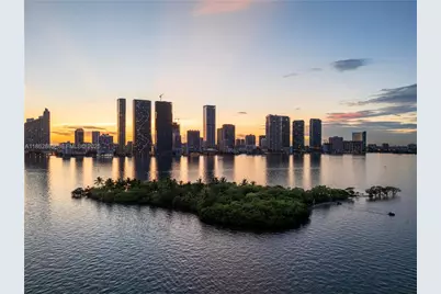 700 NE 24th Street #1401, Miami, FL 33137 - Photo 1
