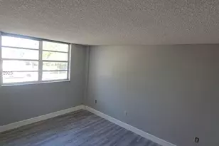 14180 SW 84th St, Miami, FL 33183 - Photo 9