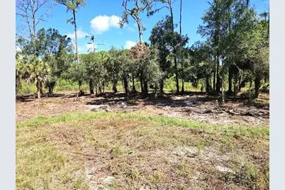 881 Woodland Blvd, Clewiston, FL 33440 - Photo 13