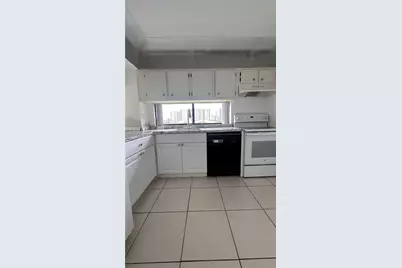17021 N Bay Rd #809, Sunny Isles Beach, FL 33160 - Photo 11