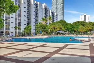 17021 N Bay Rd, Sunny Isles Beach, FL 33160 - Photo 5