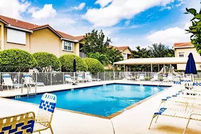 108 Lighthouse Cir #E, Tequesta, FL 33469 - Photo 27