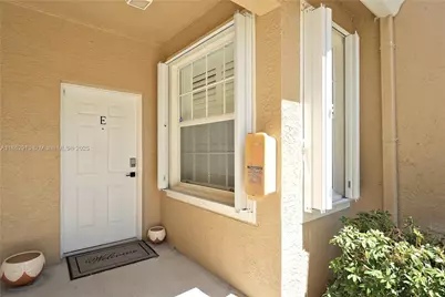 108 Lighthouse Cir #E, Tequesta, FL 33469 - Photo 3