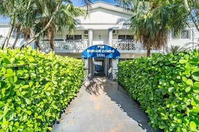 13201 Memorial Hwy, North Miami, FL 33161 - Photo 9