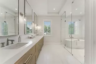 5950 SW 83rd St, South Miami, FL 33143 - Photo 9