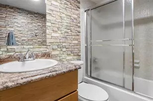 4174 Inverrary Dr, Lauderhill, FL 33319 - Photo 11