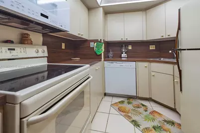 4010 Galt Ocean Dr #1214, Fort Lauderdale, FL 33308 - Photo 11