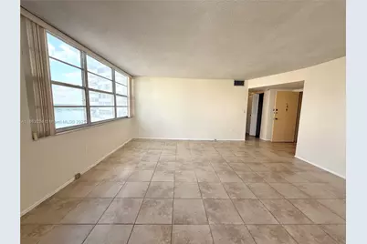 1351 NE Miami Gardens Dr #626E, Miami, FL 33179 - Photo 9