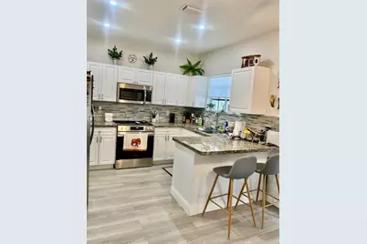 364 NE 25th Pl #103, Homestead, FL 33033 - Photo 7