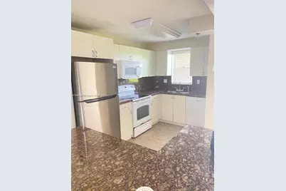 3150 W Rolling Hills Cir #601, Davie, FL 33328 - Photo 3