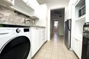 932 Euclid Ave, Miami Beach, FL 33139 - Photo 1