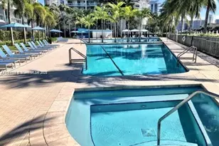 2950 NE 188th St, Aventura, FL 33180 - Photo 17