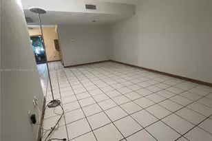 6590 W 24th Ct, Hialeah, FL 33016 - Photo 19