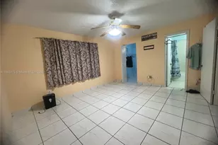 6590 W 24th Ct, Hialeah, FL 33016 - Photo 9