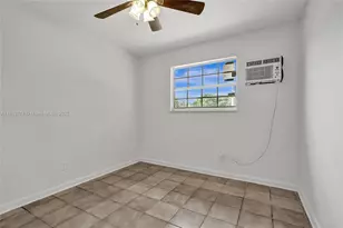 [Address not provided], Opa-Locka, FL 33054 - Photo 9