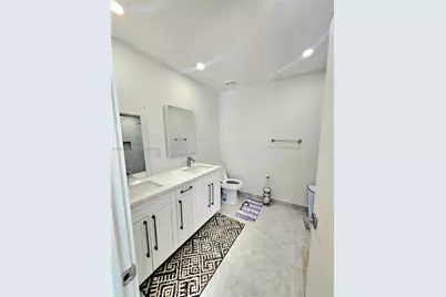 1430 NE 53rd Ct, Fort Lauderdale, FL 33334 - Photo 19