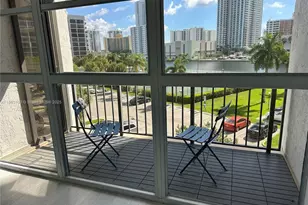 400 Leslie Dr, Hallandale Beach, FL 33009 - Photo 21