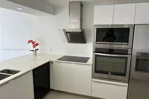 400 Leslie Dr, Hallandale Beach, FL 33009 - Photo 13