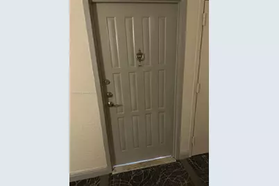 400 Leslie Dr #402, Hallandale Beach, FL 33009 - Photo 23