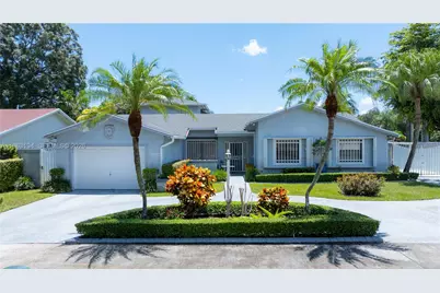 11680 SW 92nd St, Miami, FL 33176 - Photo 1