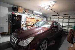 11680 SW 92nd St, Miami, FL 33176 - Photo 23