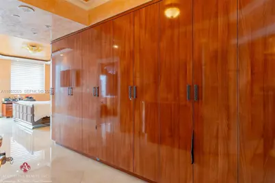 17875 Collins Ave #4001, Sunny Isles Beach, FL 33160 - Photo 9