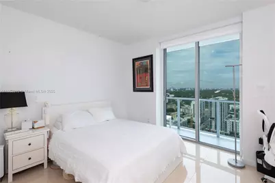 1111 SW 1st Ave #3125-N, Miami, FL 33130 - Photo 11
