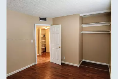 5071 W Oakland Park Blvd #103, Lauderdale Lakes, FL 33313 - Photo 35