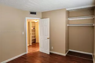 5071 W Oakland Park Blvd, Lauderdale Lakes, FL 33313 - Photo 35