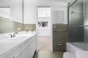 7210 W Troon Cir, Miami Lakes, FL 33014 - Photo 21