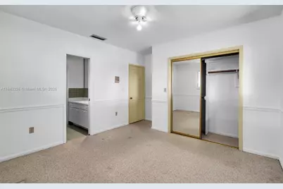 7210 W Troon Cir #., Miami Lakes, FL 33014 - Photo 19