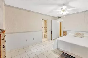 10525 SW 112th Ave, Miami, FL 33176 - Photo 9