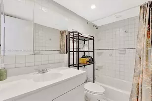 10525 SW 112th Ave, Miami, FL 33176 - Photo 13