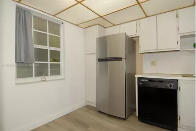 605 Oaks Dr #203, Pompano Beach, FL 33069 - Photo 3