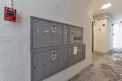 620 SW 10th St #405, Miami, FL 33130 - Photo 15