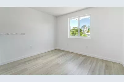 620 SW 10th St #405, Miami, FL 33130 - Photo 7