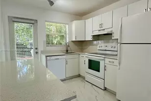 1831 SW 24th St, Fort Lauderdale, FL 33315 - Photo 9